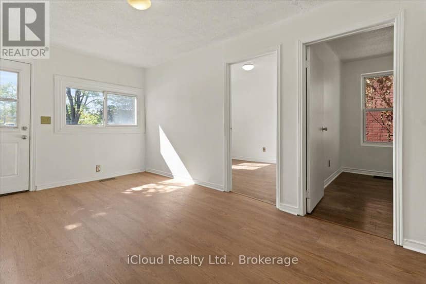29 Biggar Avenue, Hamilton, photo 5