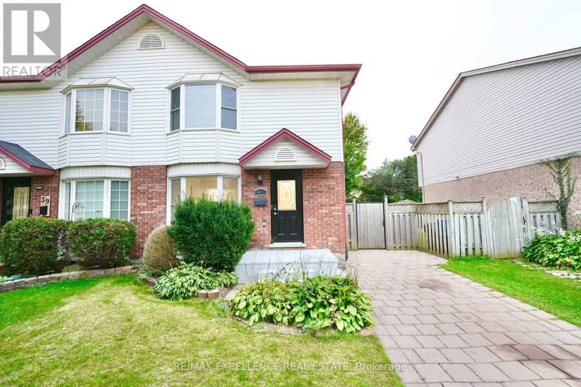 41 Roman Crescent — photo 1 of 28