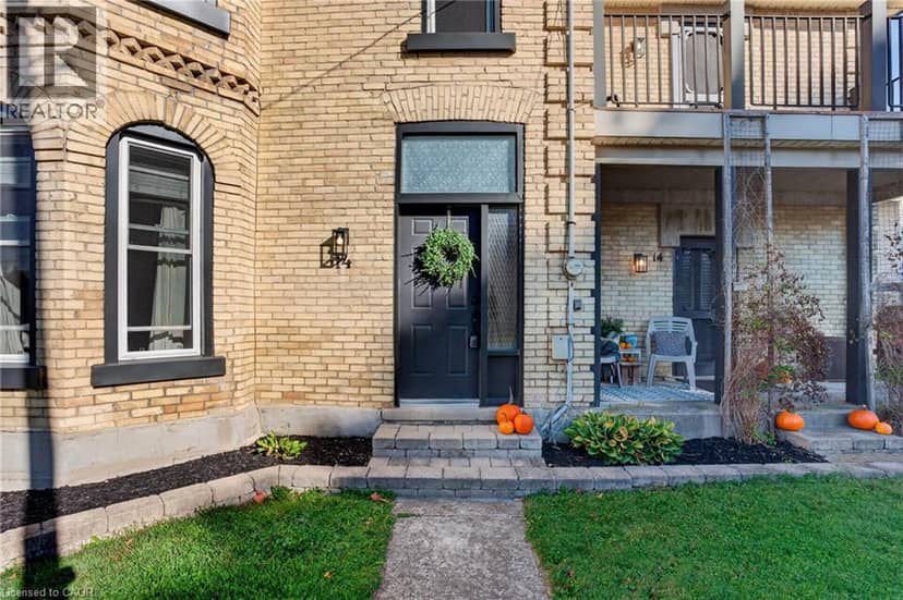 14 ELGIN Street W, Norwich, photo 8