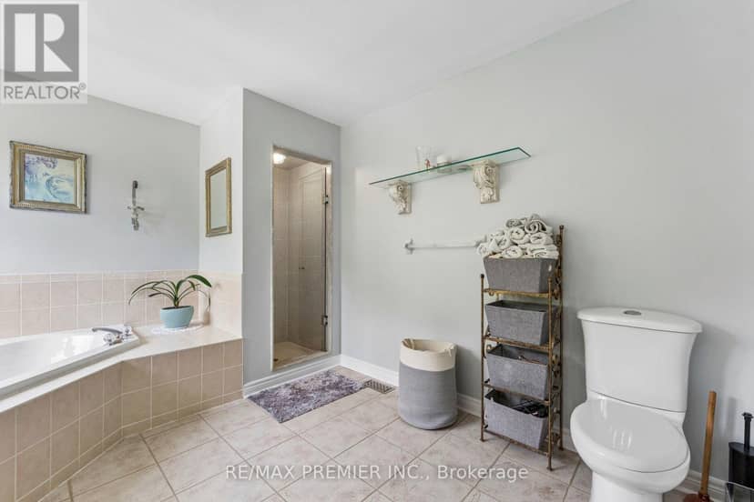 16 Rockstep Court — photo 22 of 40