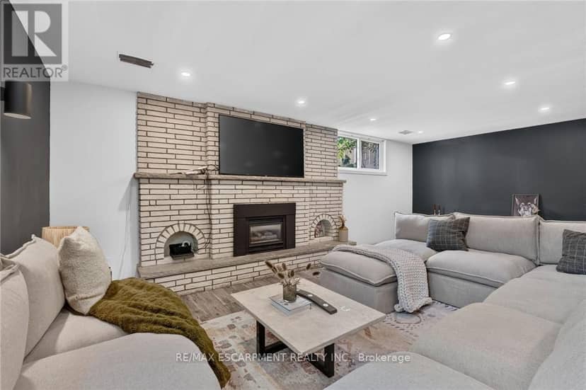 9 Leslie Drive — photo 35 of 40