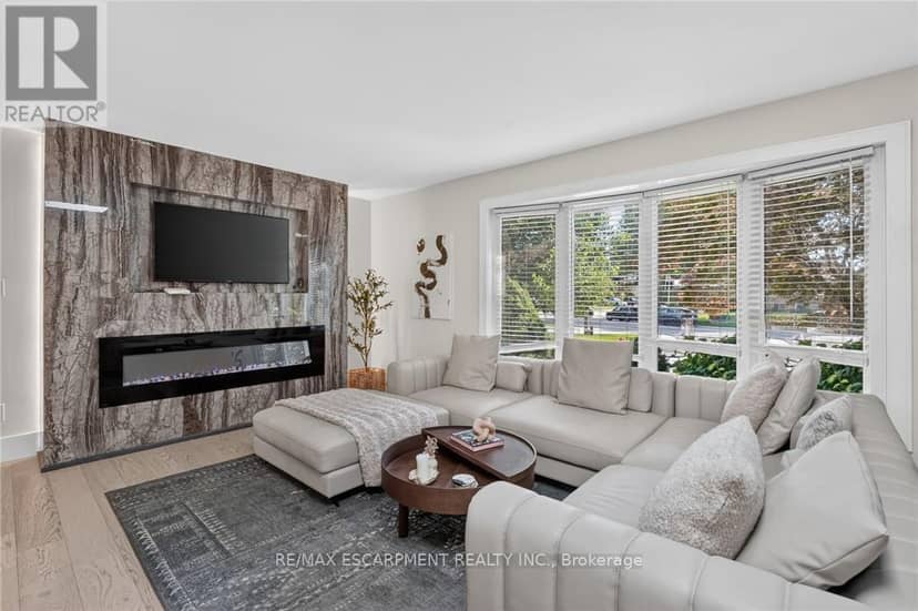 9 Leslie Drive — photo 10 of 40