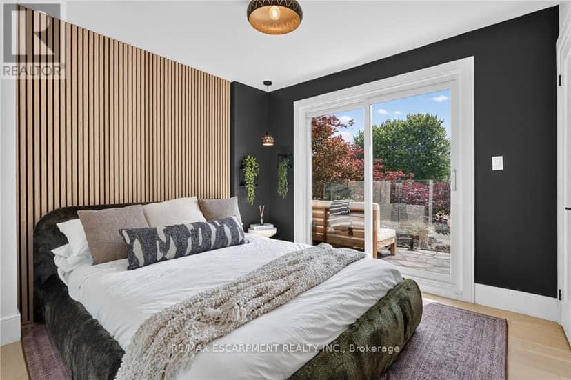 9 Leslie Drive — photo 24 of 40