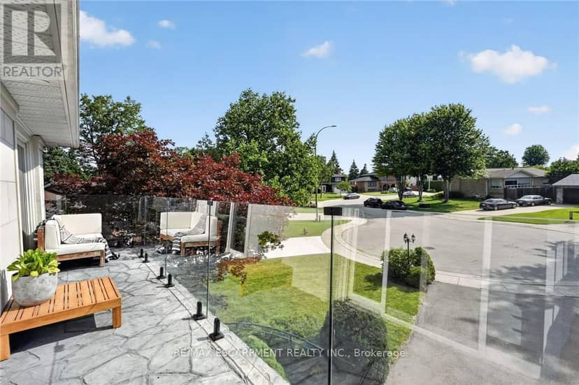 9 Leslie Drive — photo 26 of 40