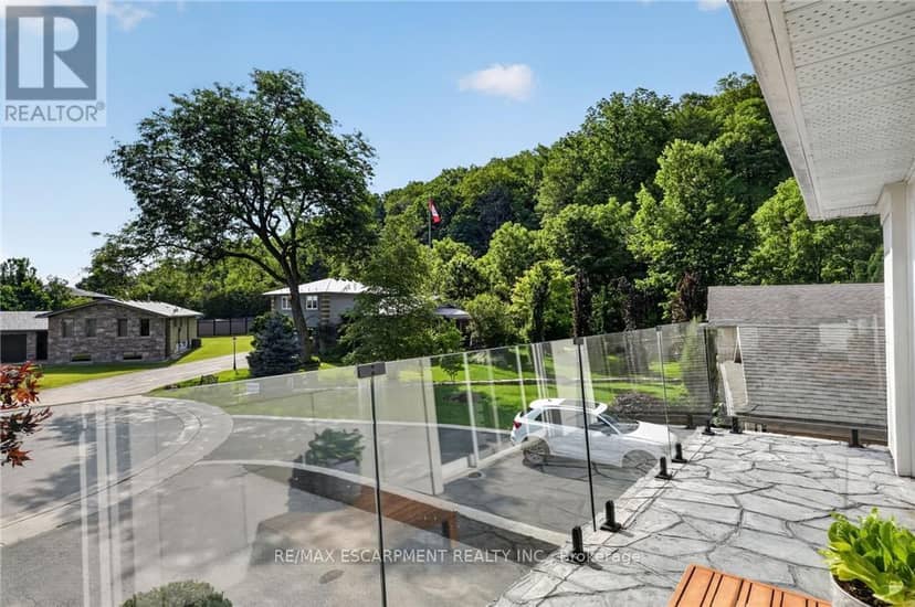 9 Leslie Drive — photo 28 of 40