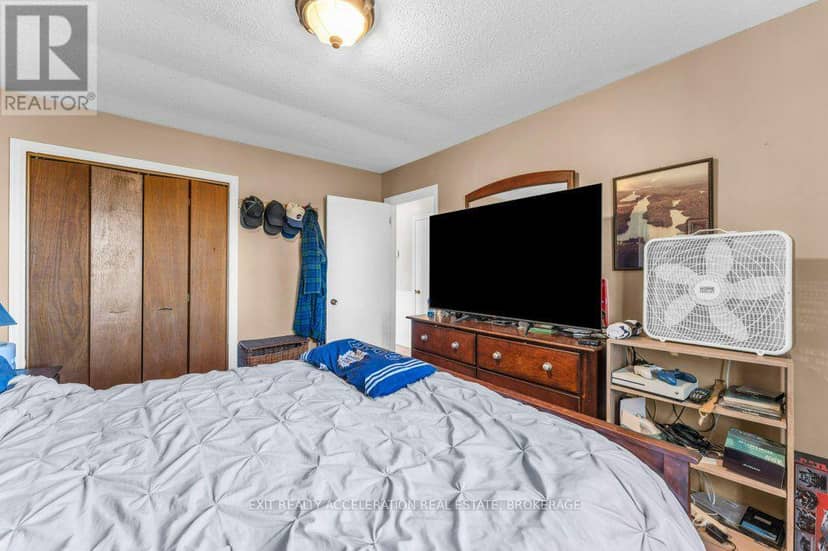 3937 Stagecoach Road — photo 13 of 34