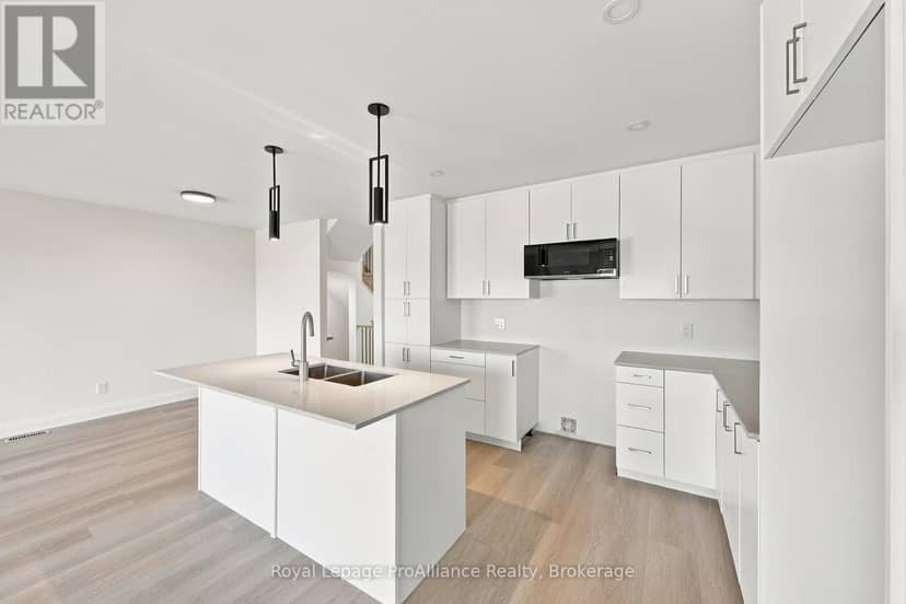 8 Ambrosia Way — photo 10 of 40