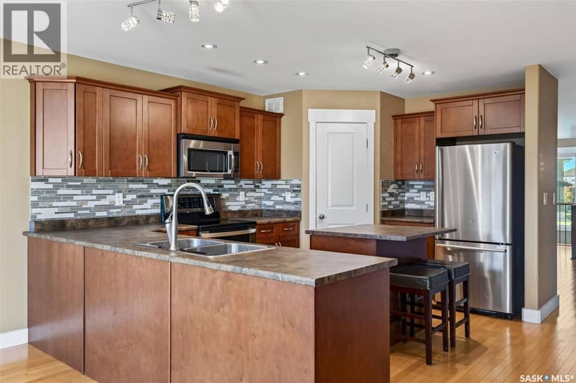 1334 Stensrud ROAD — photo 13 of 40