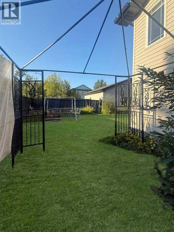 105 Riverwood Manor W — photo 18 of 35