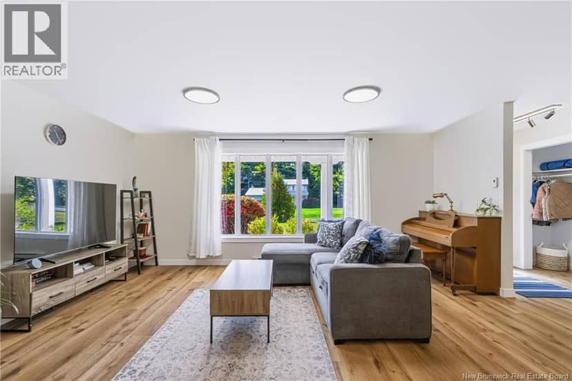 9 Neptune Crescent, Hanwell, photo 7