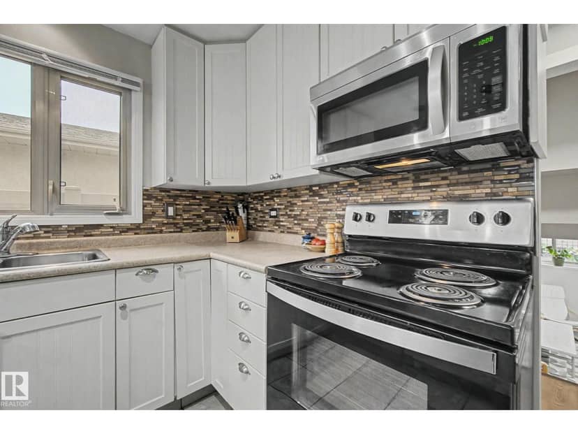 3706 41 AV NW, Edmonton, photo 8