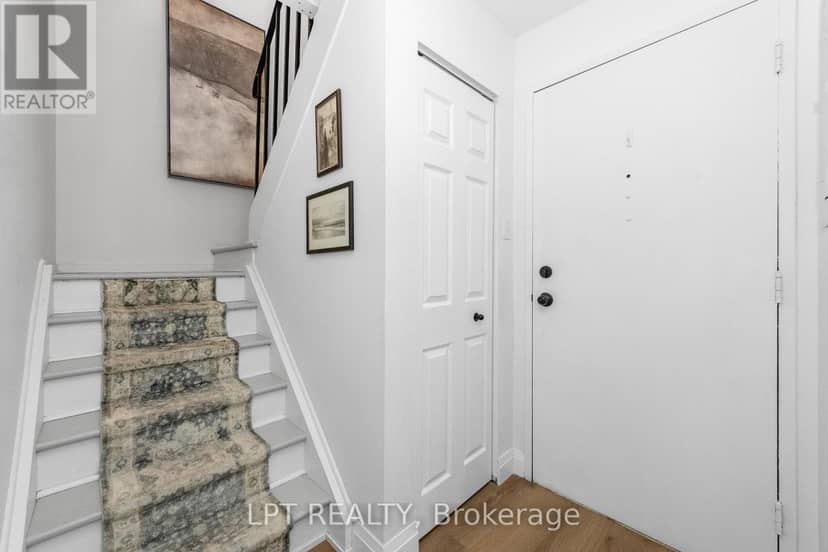 7J - 2080 Ogilvie Road, Ottawa, photo 5