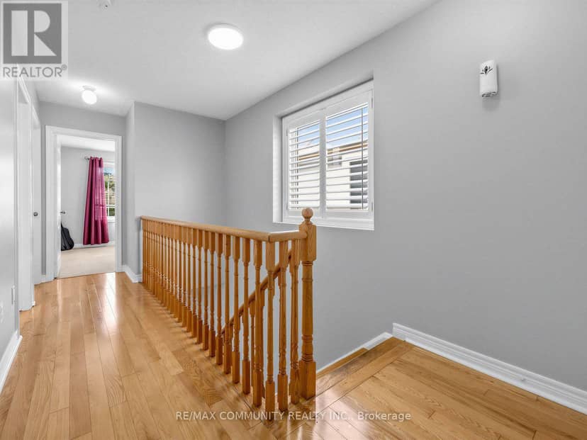 45 Tozer Crescent — photo 27 of 36