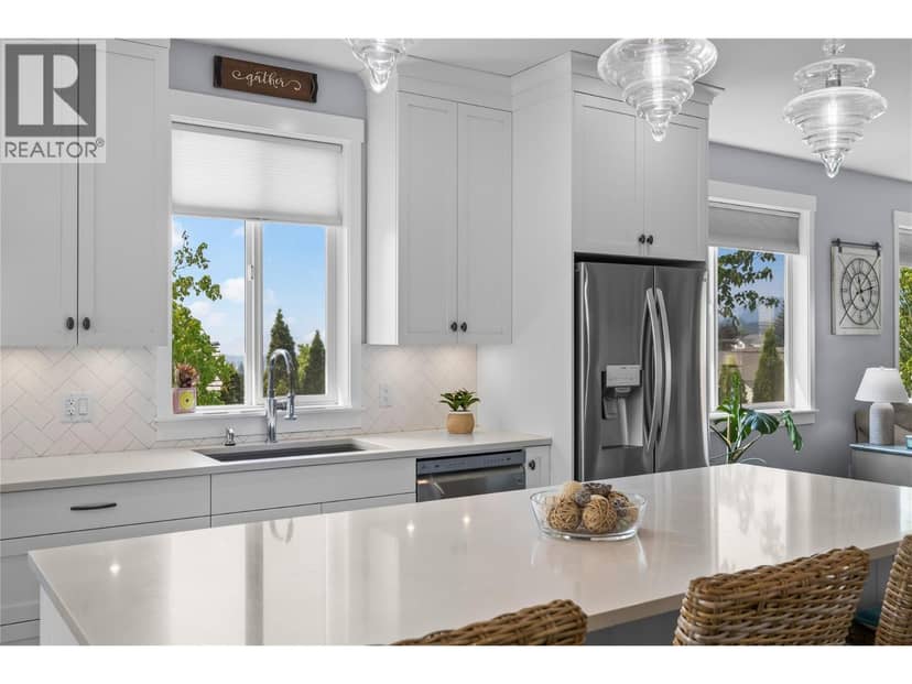 2180 Sunview Drive, West Kelowna, photo 8