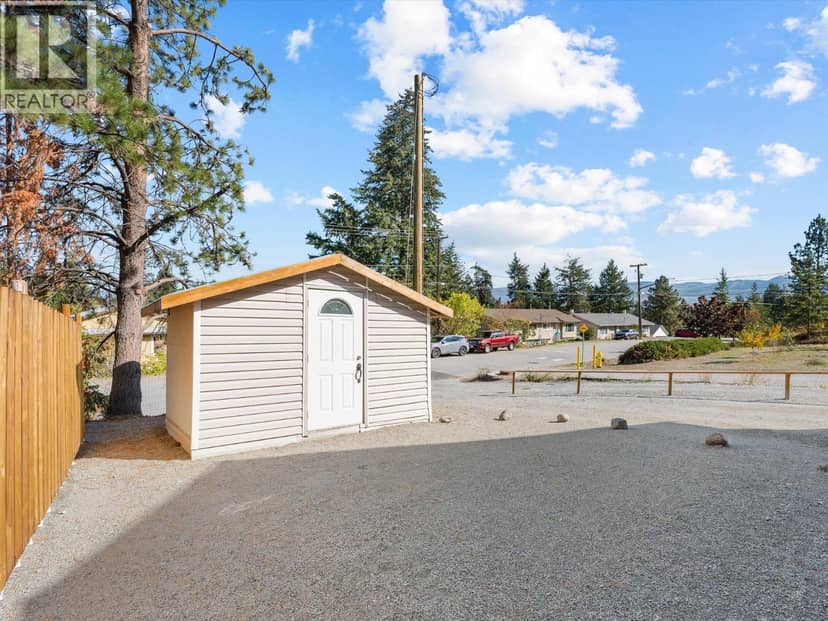 3368 McIver Road, West Kelowna, photo 4