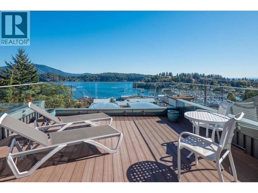 531 S FLETCHER ROAD, Gibsons