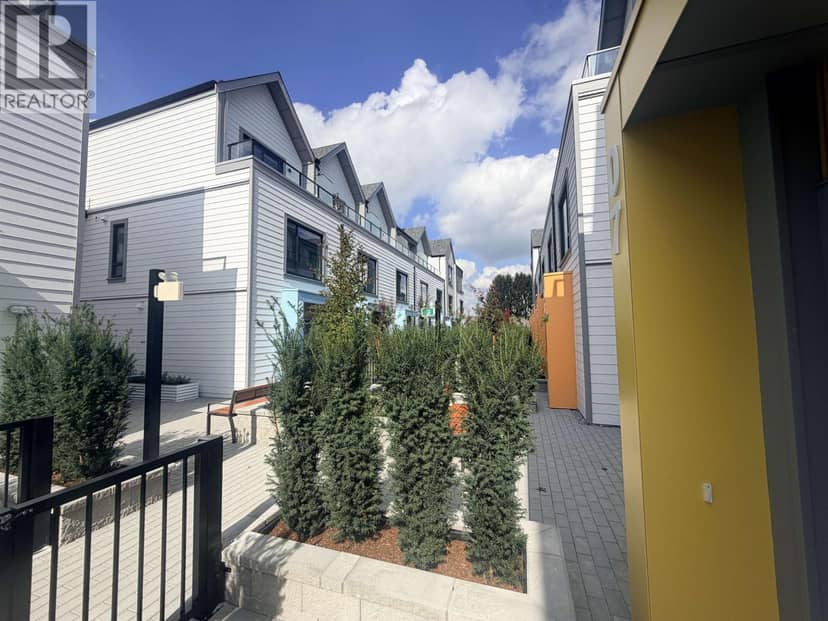 8899 SPIRES ROAD, Richmond