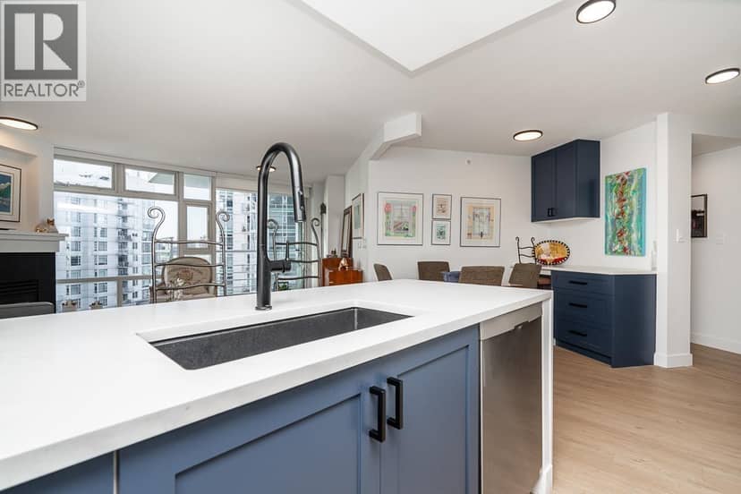 906 189 DAVIE STREET, Vancouver, photo 4