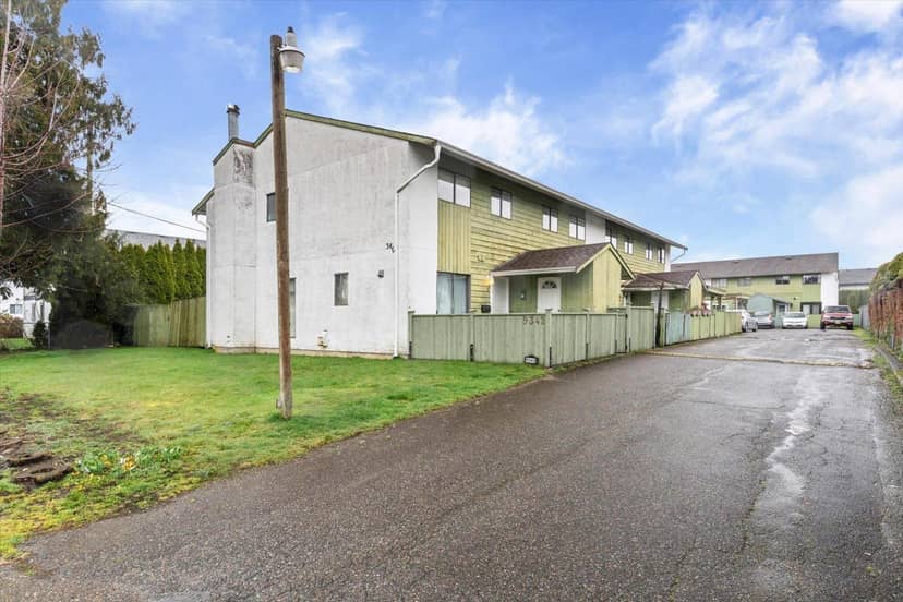 2 9342 HAZEL STREET, Chilliwack Proper East, Chilliwack