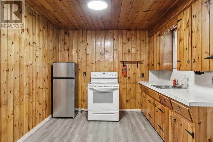 34 Cove Road — photo 12 of 40