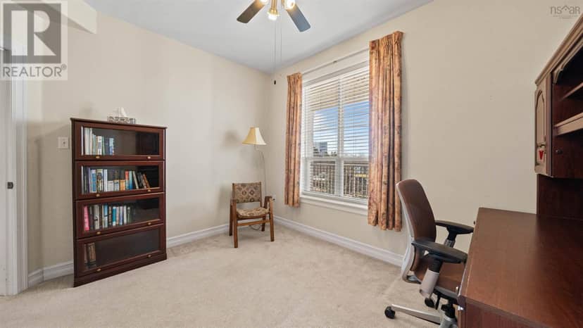 209 201 Walter Havill Drive — photo 34 of 40