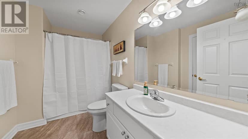 209 201 Walter Havill Drive — photo 38 of 40