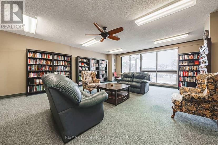 1105 - 2055 Upper Middle Road — photo 30 of 36
