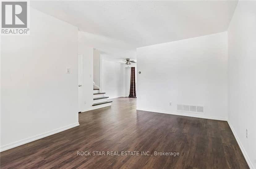 32 Lansing Square — photo 12 of 38