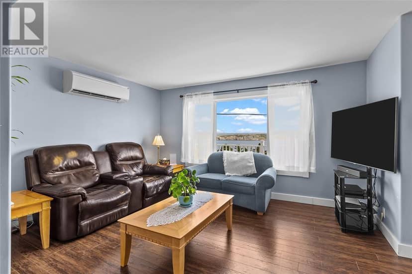 255 Corporal Jamie Murphy Drive — photo 11 of 30