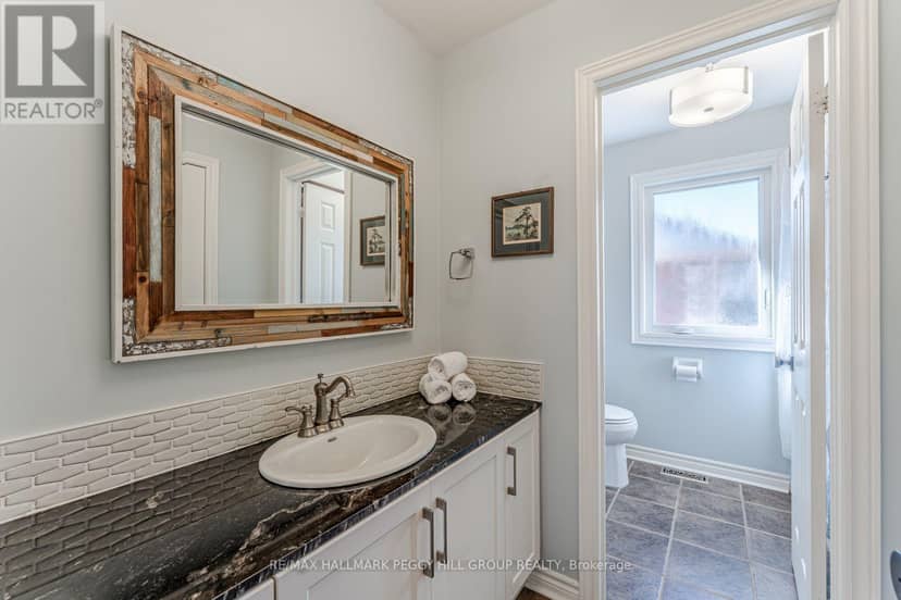 2070 Osbond Road — photo 28 of 40