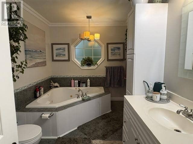 5 ALDER Avenue — photo 24 of 40