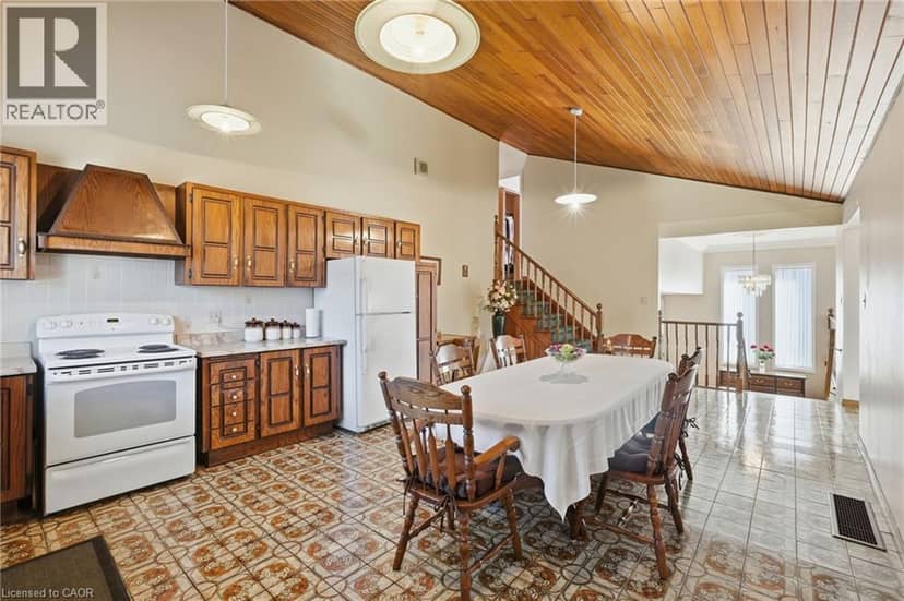 32 SAN FERNANDO Drive — photo 13 of 40