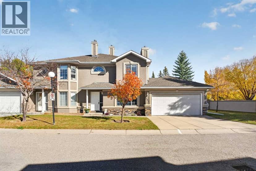 302 Mt Mckenzie Gardens SE, Calgary