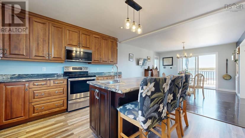 102 Oceantide Lane — photo 13 of 40