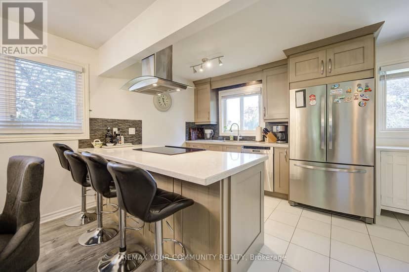3205 Martins Pine Court — photo 17 of 40