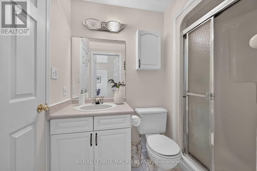 4 - 4108 Loganberry Court — photo 33 of 40