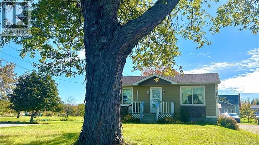 676 st-pierre o Boulevard, Caraquet, photo 2