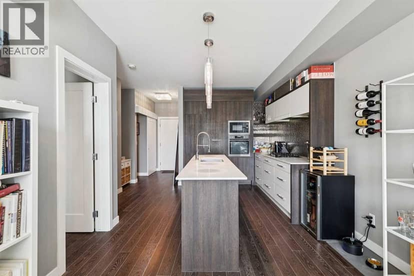209, 119 19 Street NW — photo 13 of 40