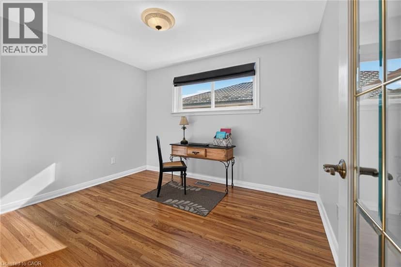 19 WELBOURN Drive — photo 14 of 38