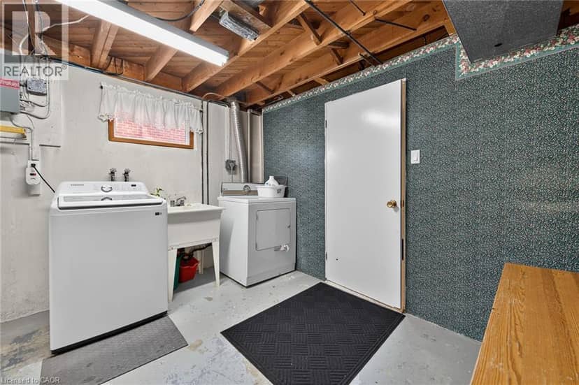 19 WELBOURN Drive — photo 28 of 38