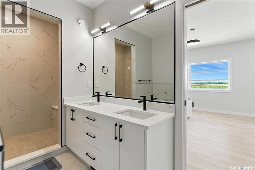 2543 Rosewood DRIVE — photo 20 of 40
