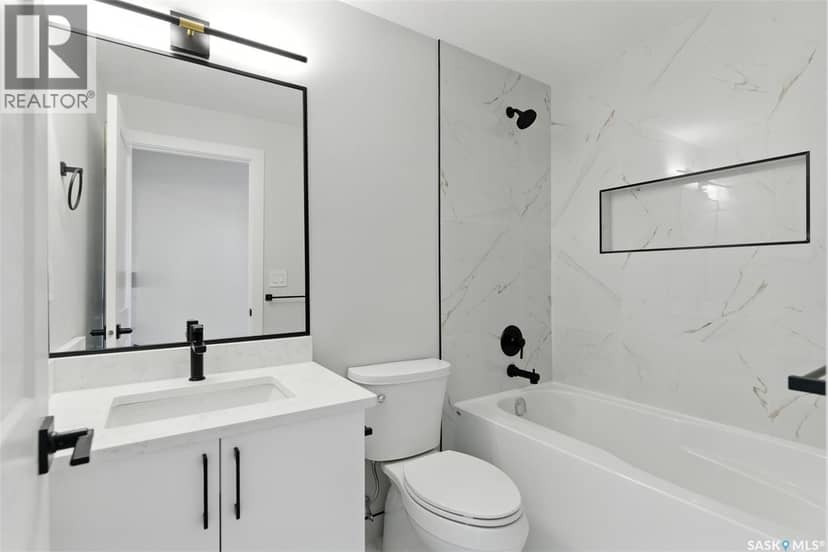 2543 Rosewood DRIVE — photo 33 of 40