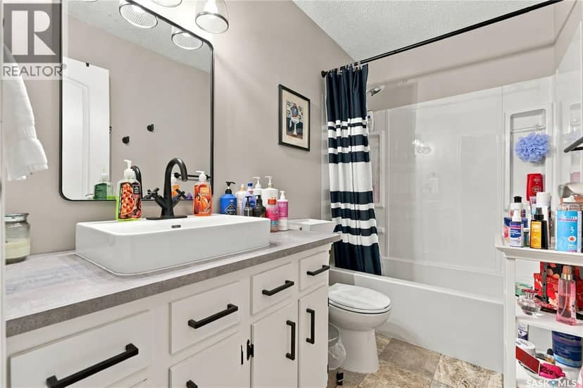 159 Cypress COURT — photo 23 of 40