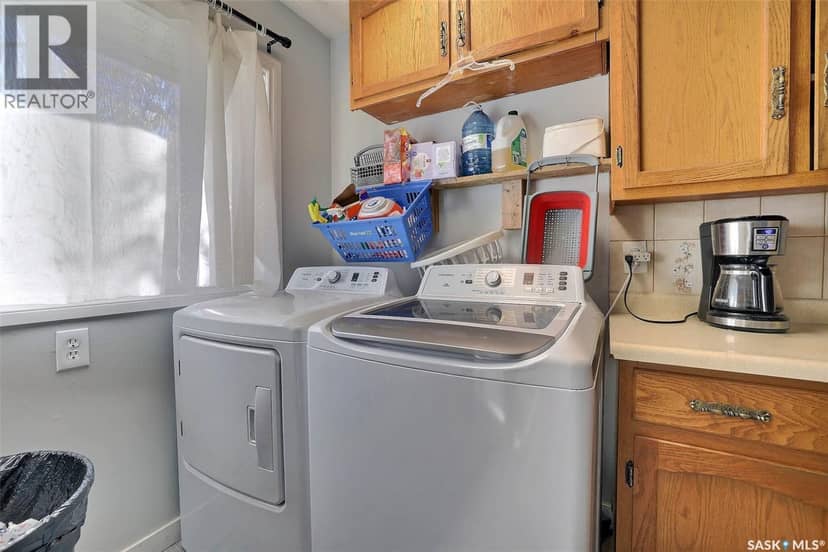 1021 Campbell STREET — photo 14 of 23