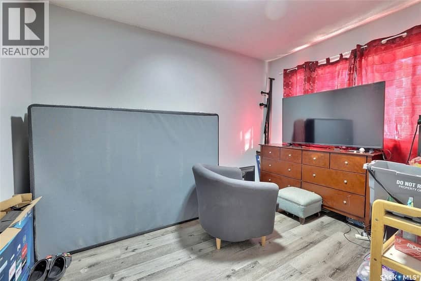 1021 Campbell STREET — photo 9 of 23