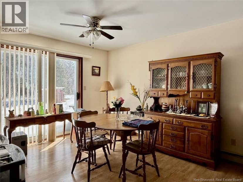 101 Riverside Road — photo 4 of 20