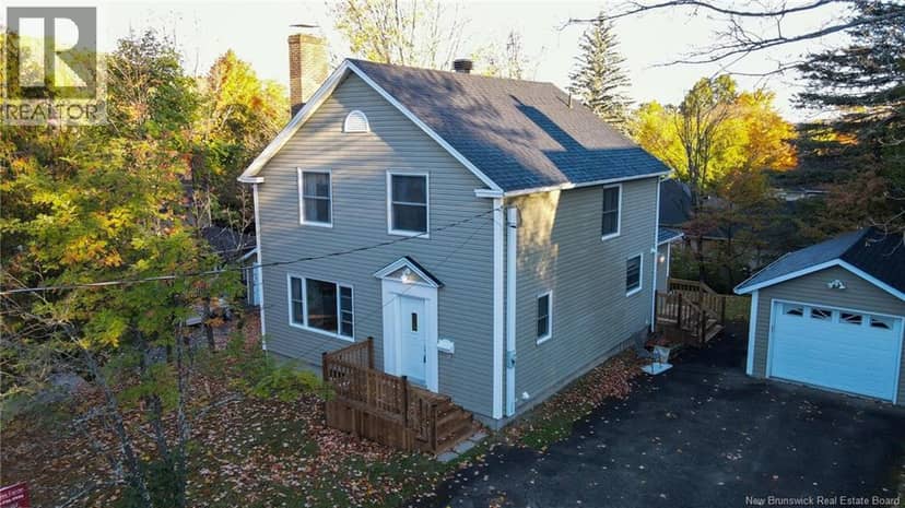25 Park Street, Edmundston, photo 8