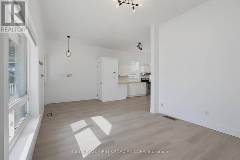 682 Princess Avenue, London East, photo 6