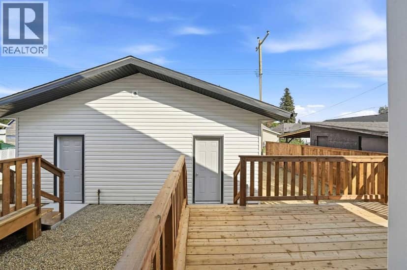 5131 52 Street — photo 26 of 40