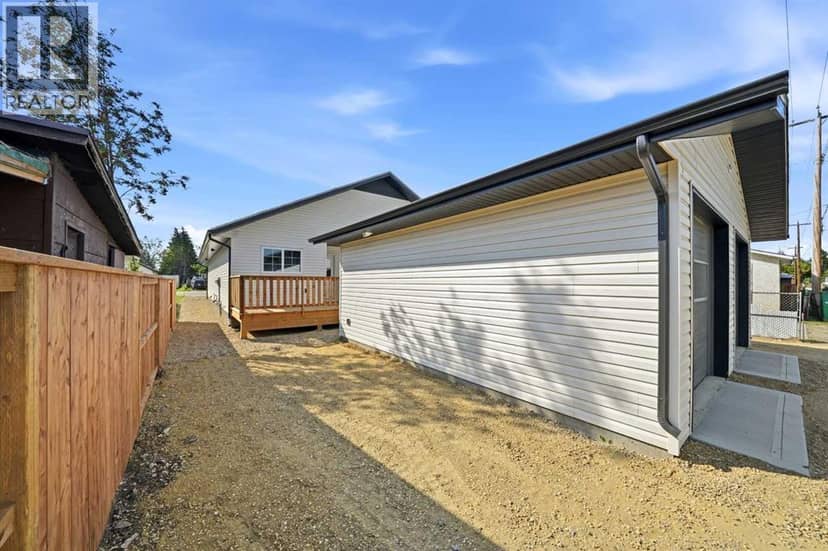 5131 52 Street — photo 31 of 40